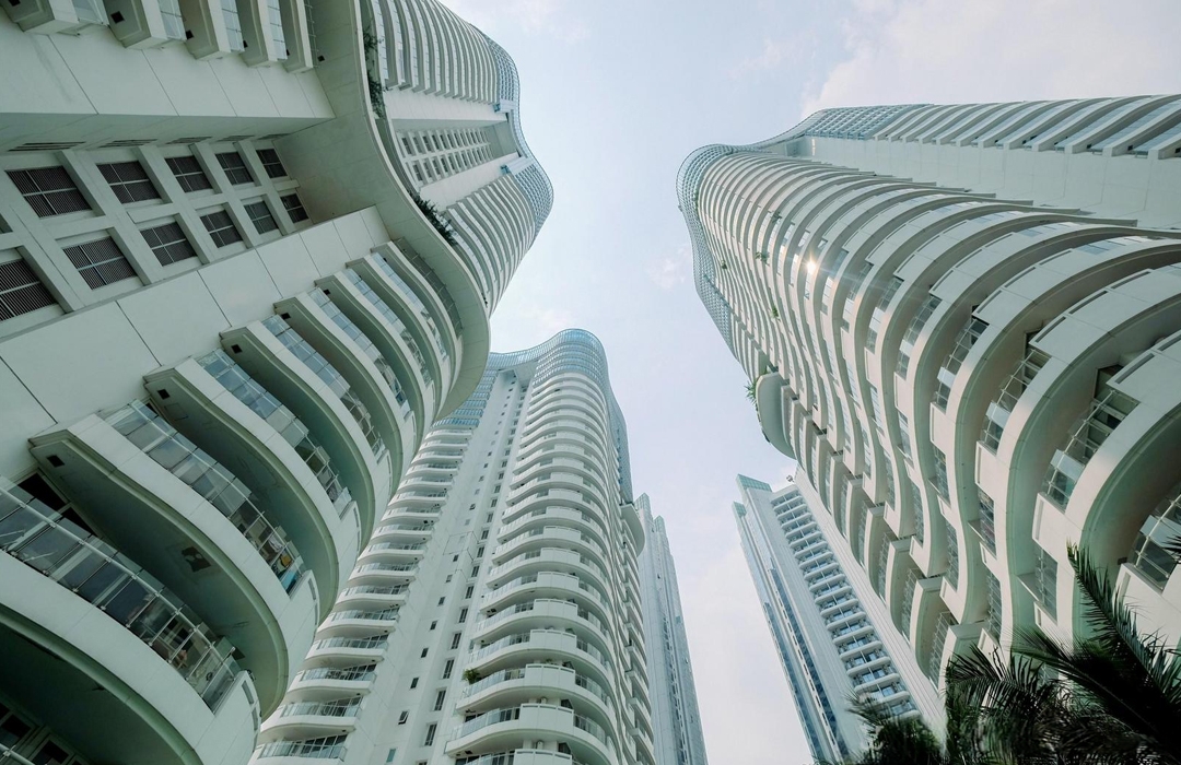 APARTMENTS SPRING HILL APARTMENTS SPRING HILL